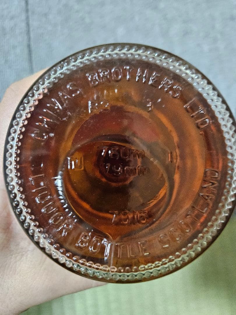 CHIVAS REGAL 12年 ブレンデッドスコッチウイスキー 760ML