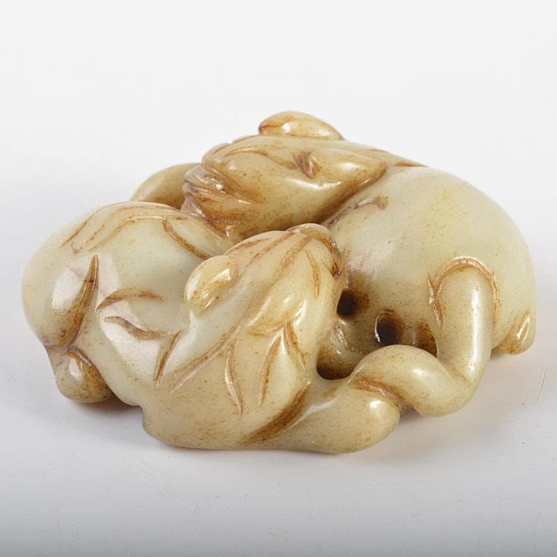 中国　玉石彫刻　犬刻　根付　紙鎮　置物　C　R7131E