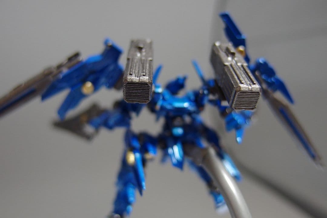 カプセルマシナリー　フル塗装完成品2体セット　スレープニール　モーティス