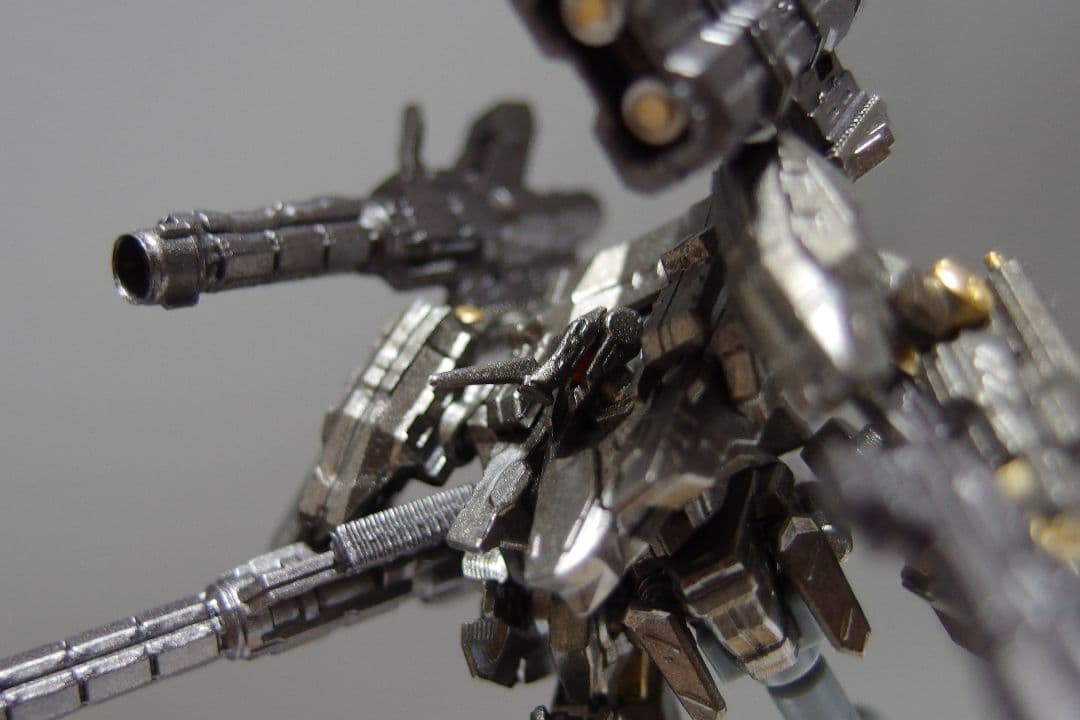 カプセルマシナリー　フル塗装完成品2体セット　スレープニール　モーティス