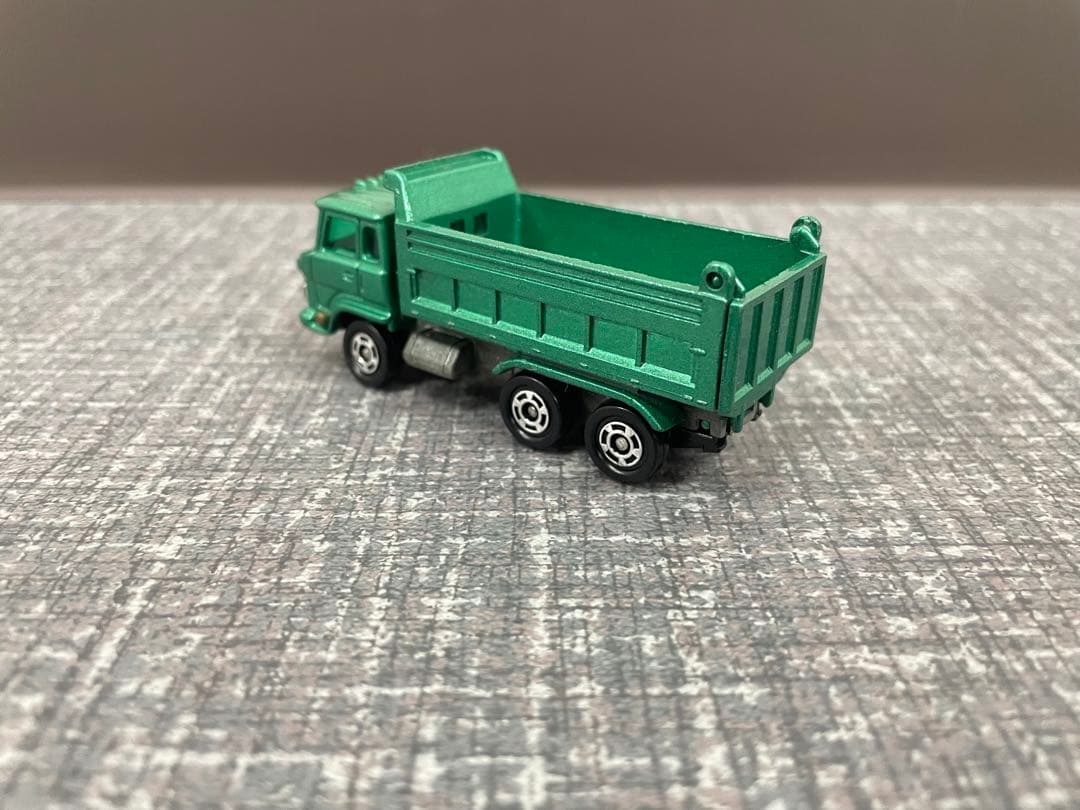 トミカ　日野　ダンプカー　52