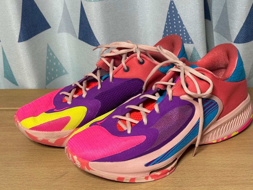 Nike Zoom Freak 4 EP （ズームフリーク4）