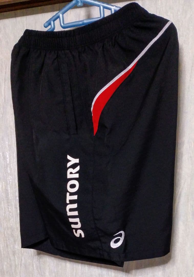 サントリーサンバーズ　アシックス　バレーボール　パンツ　支給品