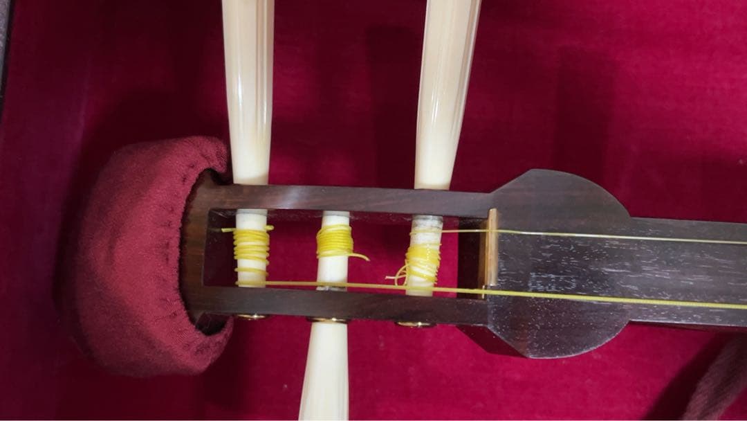 あ*ん様 三味線本体と付属品セット