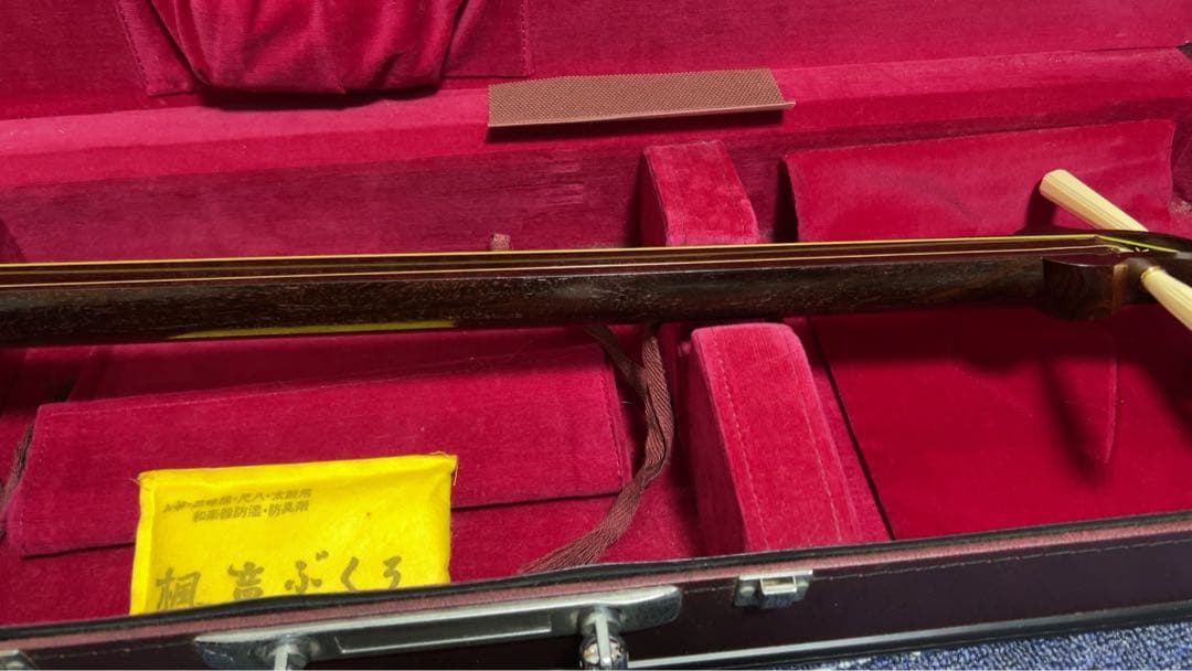 あ*ん様 三味線本体と付属品セット