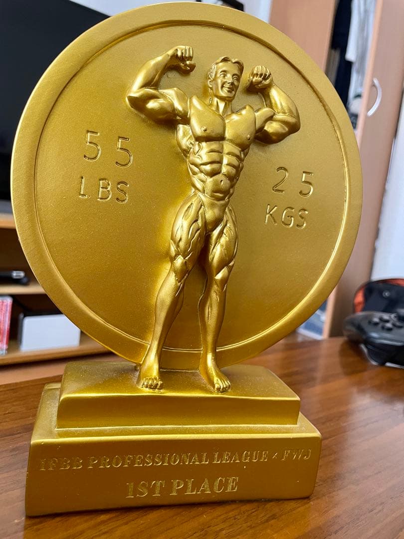 【非売品】FWJ 優勝トロフィー　フィジーク　ボディビル　リフト　クロノス