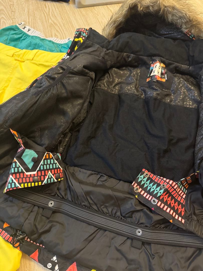 ROXY ロキシー　スノーボードウェア 上下