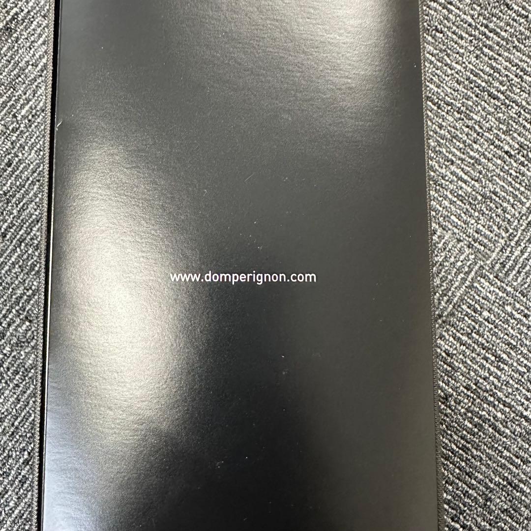 ピンドン　ドンペリニヨンロゼ2004（箱付き）