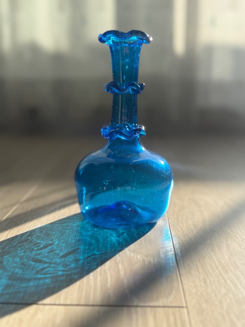 倉敷ガラス 小谷真三先生　花瓶(一輪挿し)　小谷ブルー