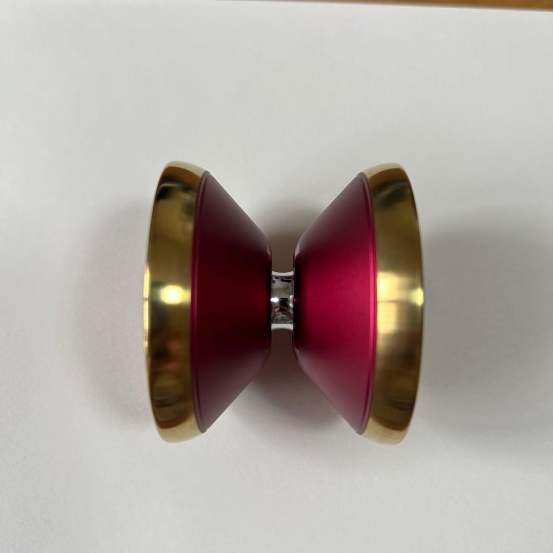スポーツトイ・アクショントイ c3yoyodesign KROWN.st