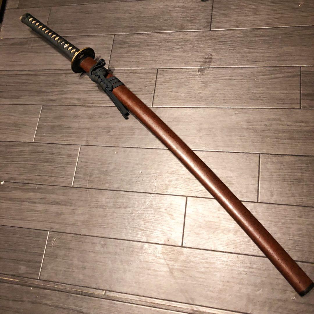 高級模造刀　深朱拵え　高級居合刀　研波刃　合金