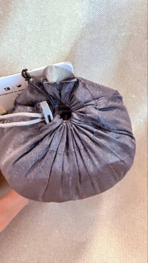 ENO Sub6 超軽量ハンモック（Charcoal）