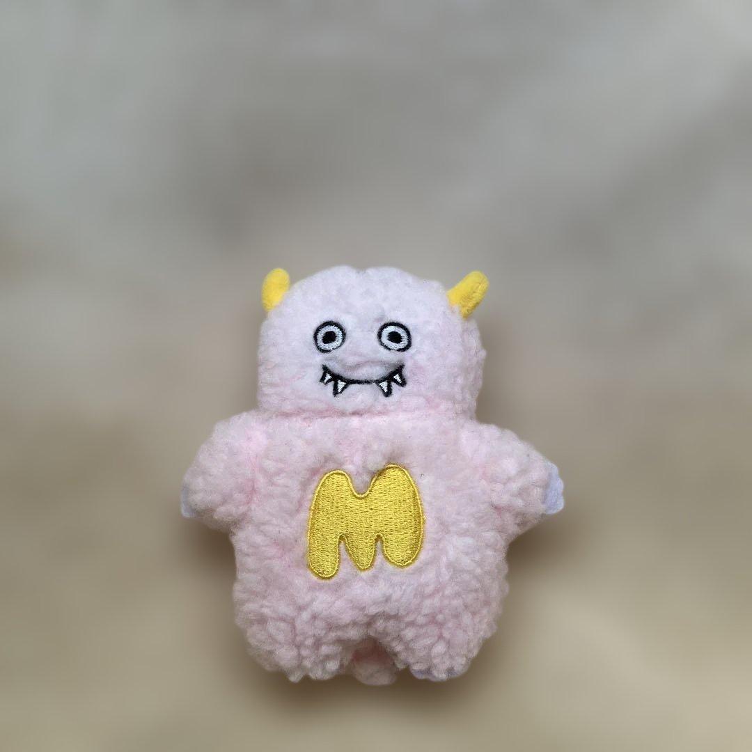 マルシィ 心の奥に潜む怪獣ぬいぐるみキーホルダー