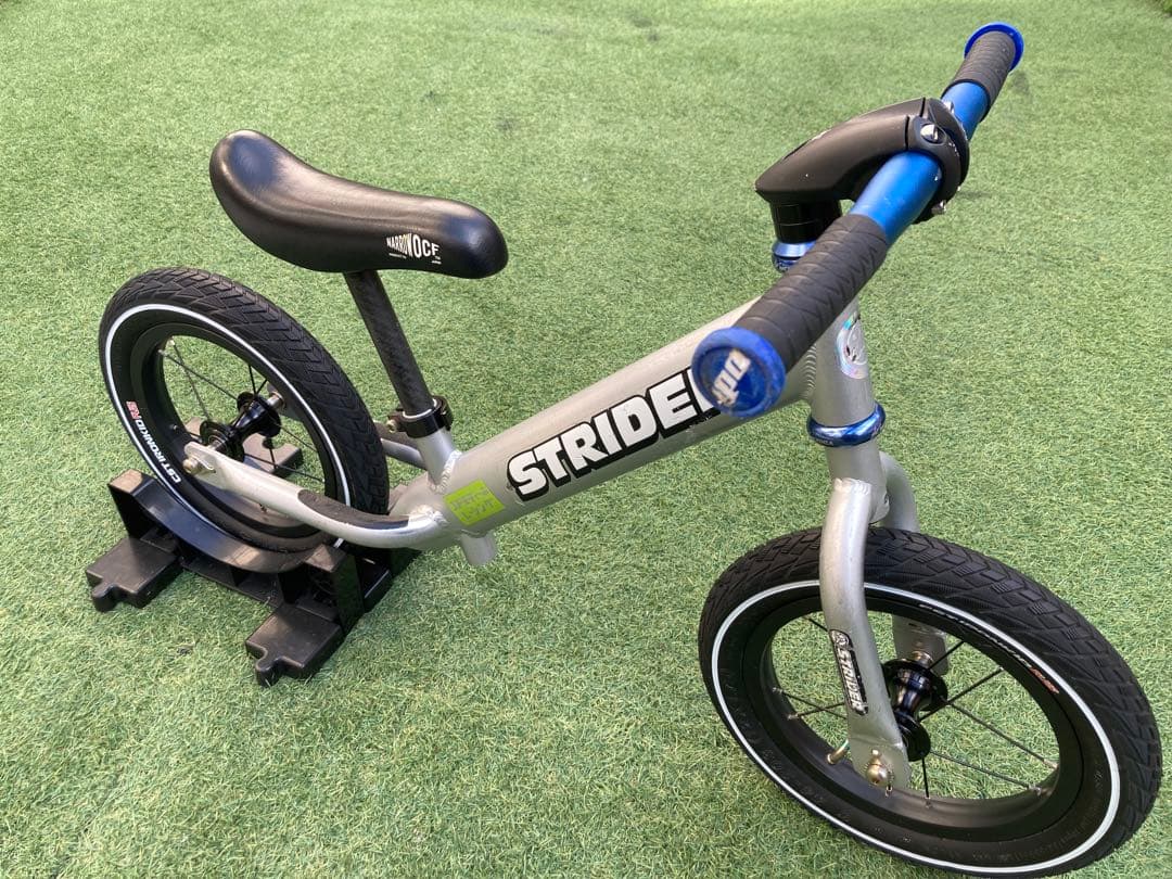 striderpro ストライダープロ　シルバー　カーボンシートポスト　カスタム