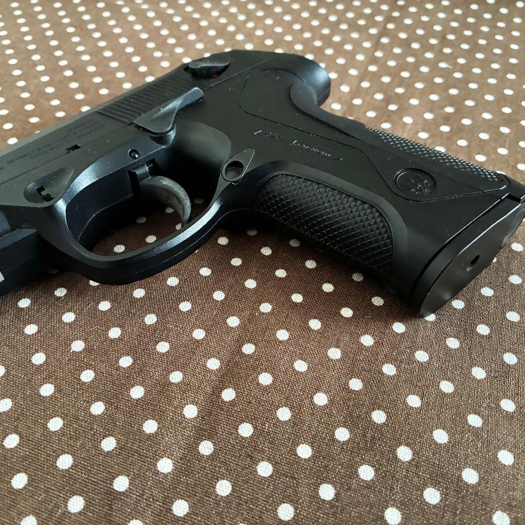 東京マルイ　ガスブローバック　PX4　エアガン　ガス漏れなし　中古品