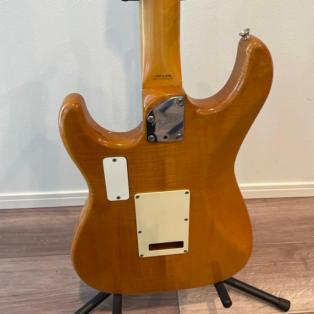 Fender Stratocaster エレキギター ナチュラル