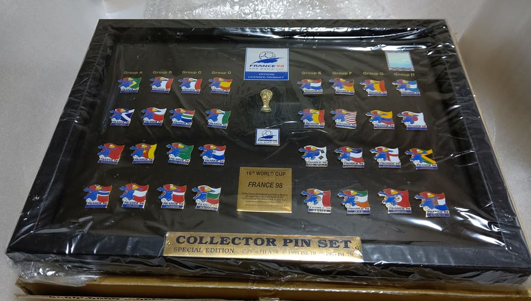 サッカービンズ記念額装 1998年フランス大会