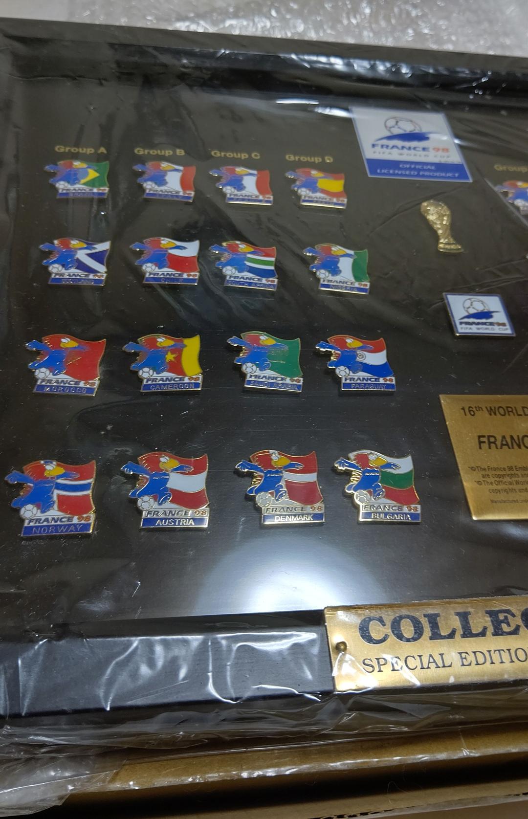 サッカービンズ記念額装 1998年フランス大会