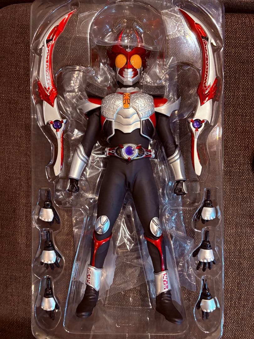 RAH 仮面ライダー アギト シャイニングフォーム