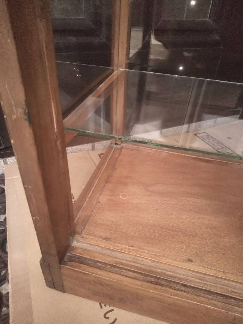 木製ガラス2段ショーケース