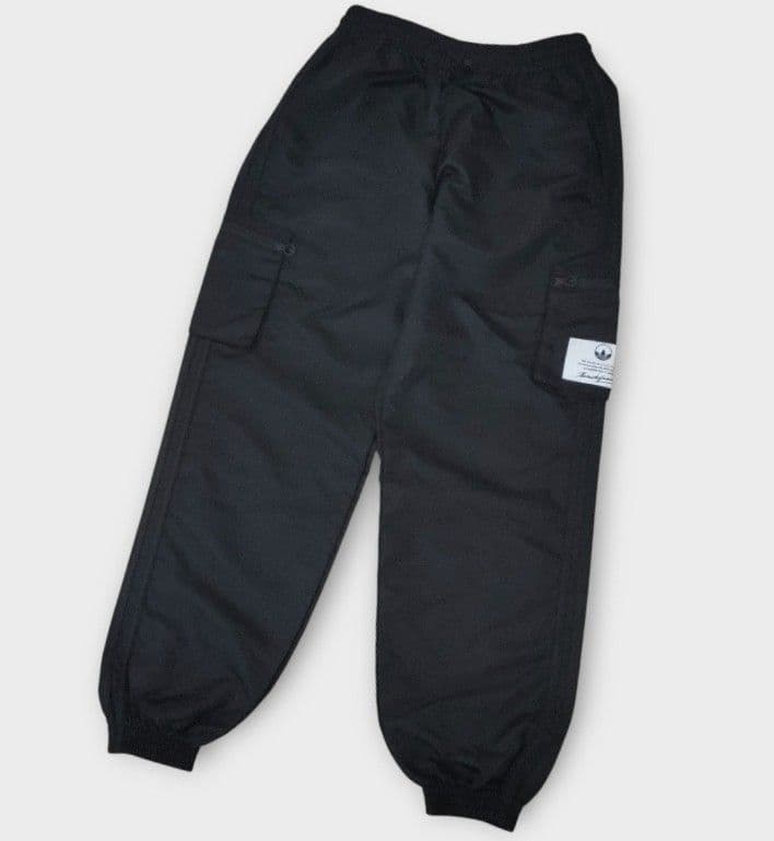 美品✨adidas　アディダス　パンツ　ブラック　М