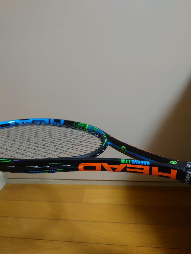 HEAD RADICAL LTD GRAPHENE 硬式テニスラケット