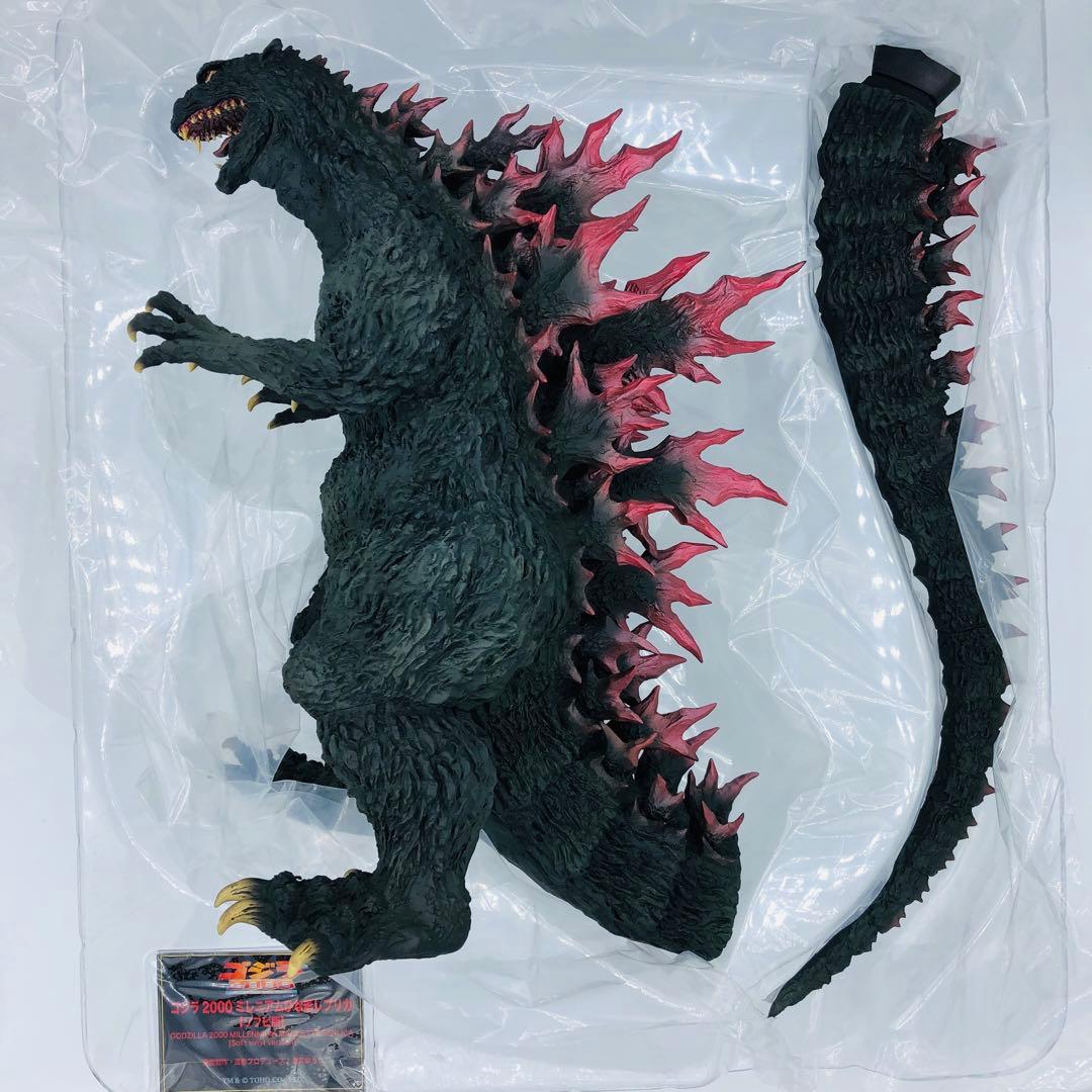 リアルマスターコレクション ゴジラ2000 ミレニアム ひな形レプリカ レッド