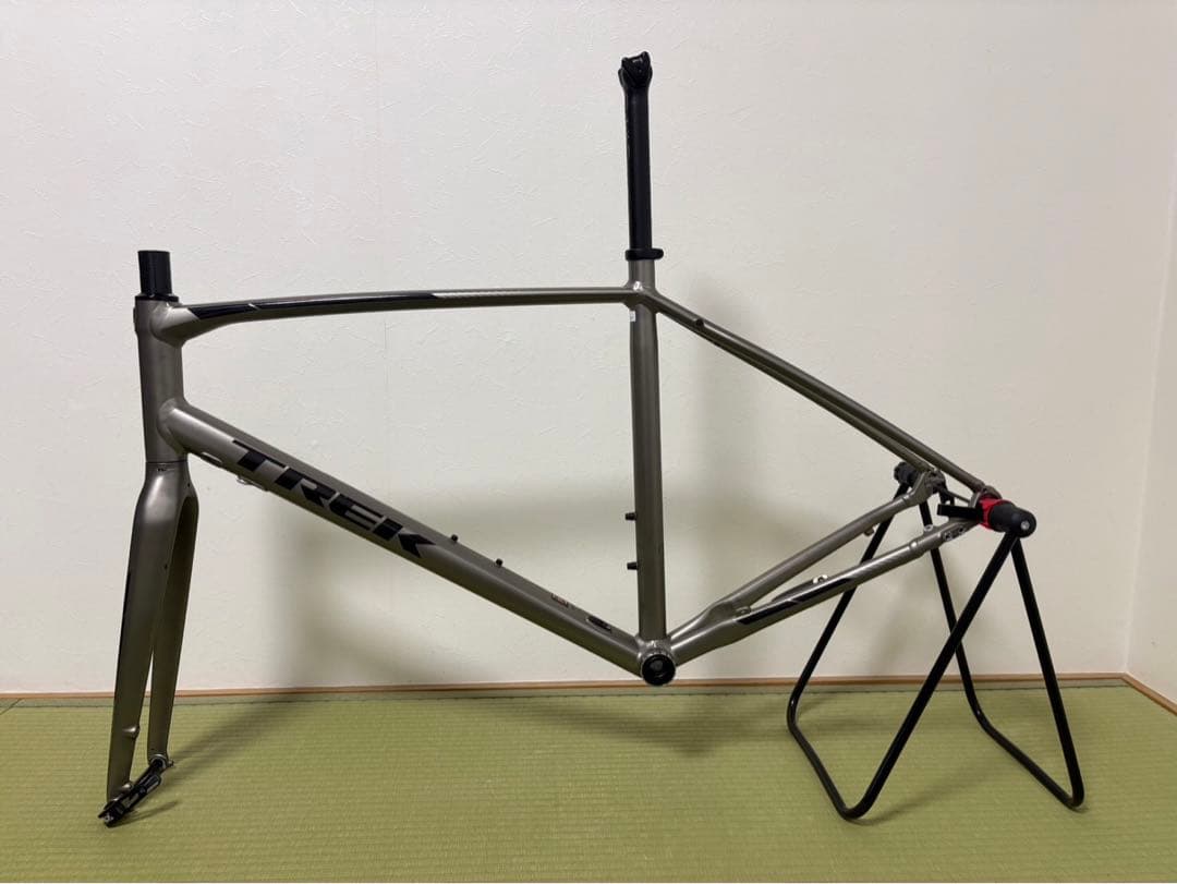 Trek/アルミニウム/クロスバイクフレーム/グレー★FXS4★中古