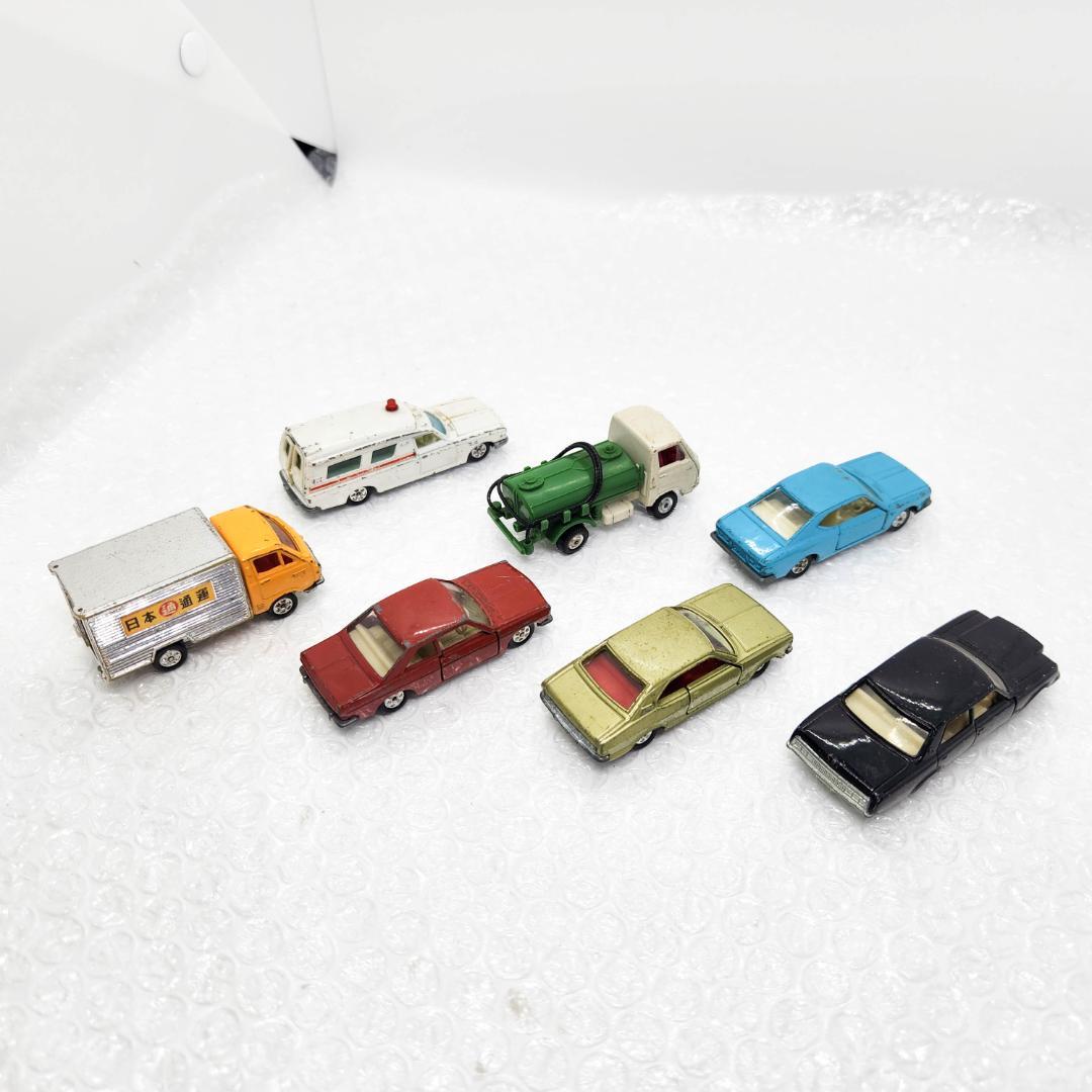 トミカ 日本製 セット ハイエース ブルーバード コルトギャラン 救急車等