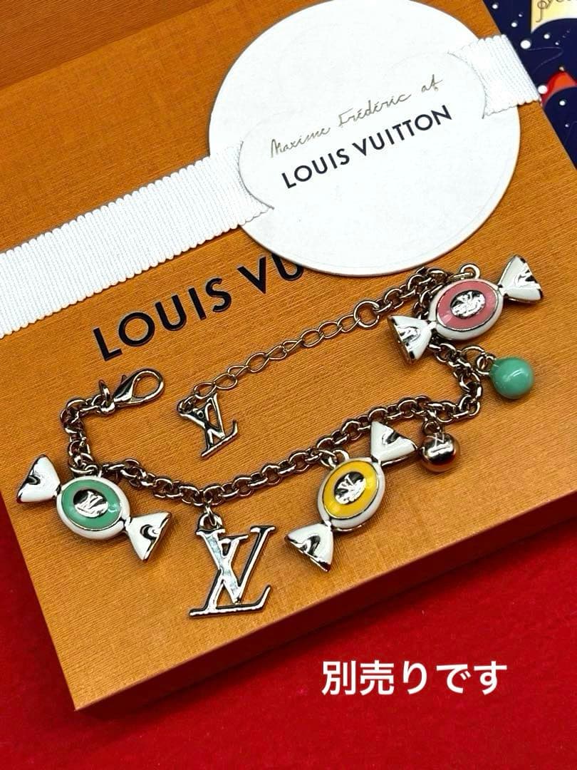 LOUIS VUITTON❣️パリ限定⭐️ 　　　　　ヴァレンタインチョコレート❸
