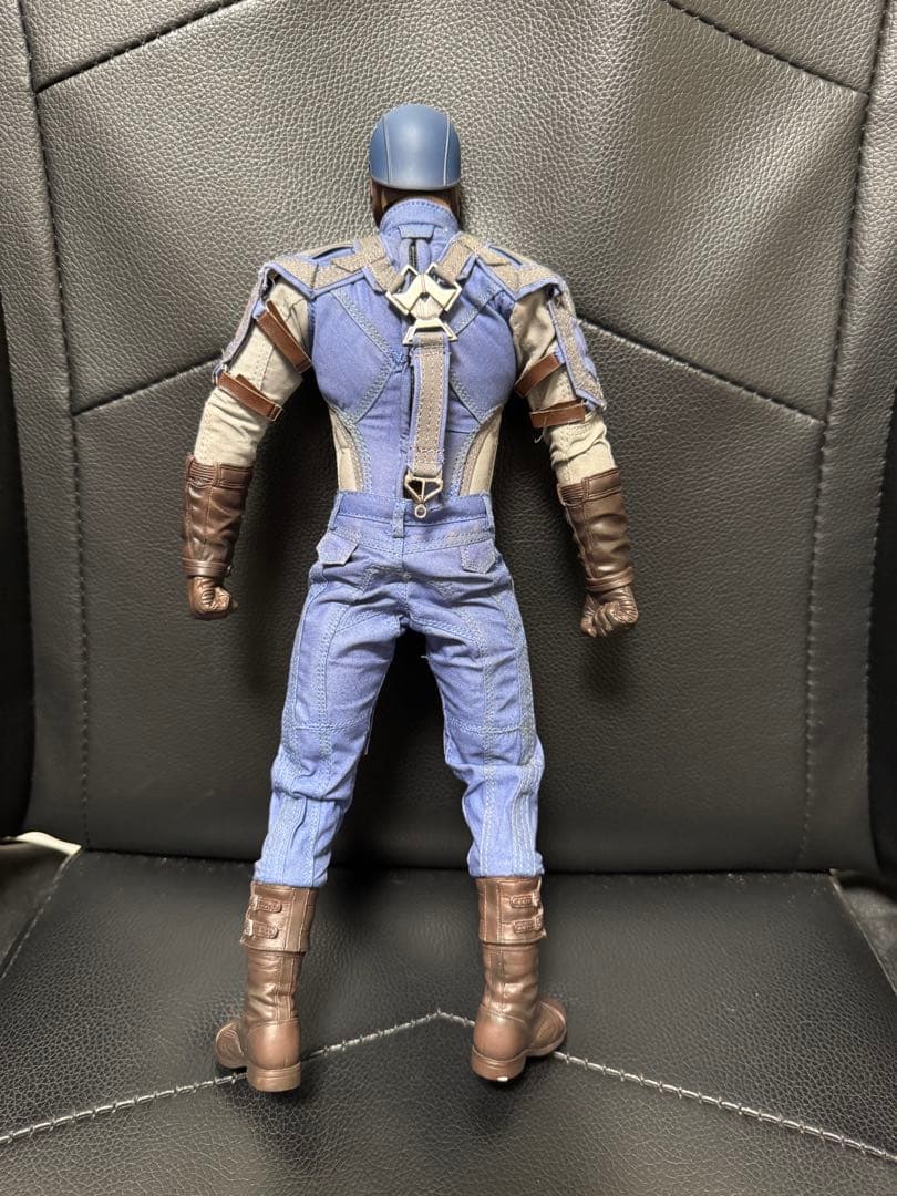 難あり　HOT TOYS　ホットトイズ キャプテンアメリカ
