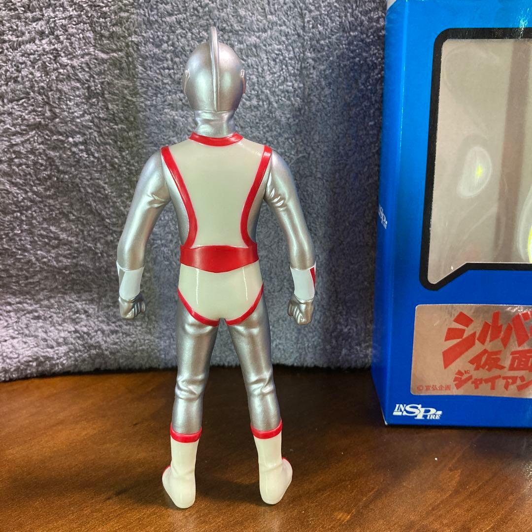 インスパイア　シルバー仮面　ジャイアント　ソフビ