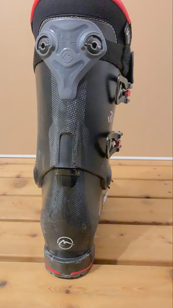 【値下げ！最終価格】ROXA スキーブーツ 27.5cm 初中級者向け