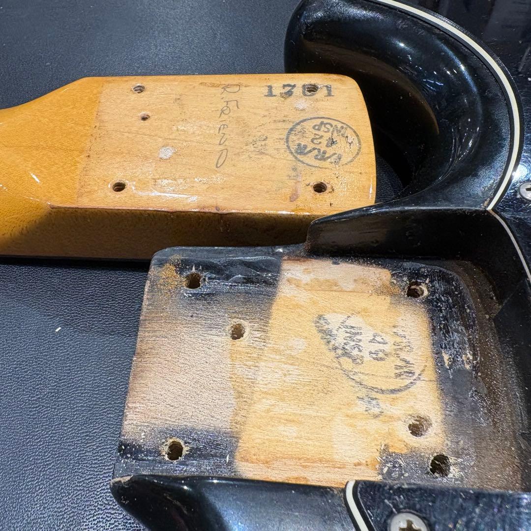 Fender Bronco 1977〜1978年製 Black