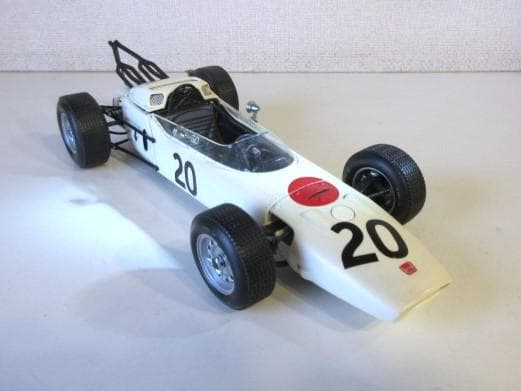 特価 EBBRO (1/20) ホンダ RA271