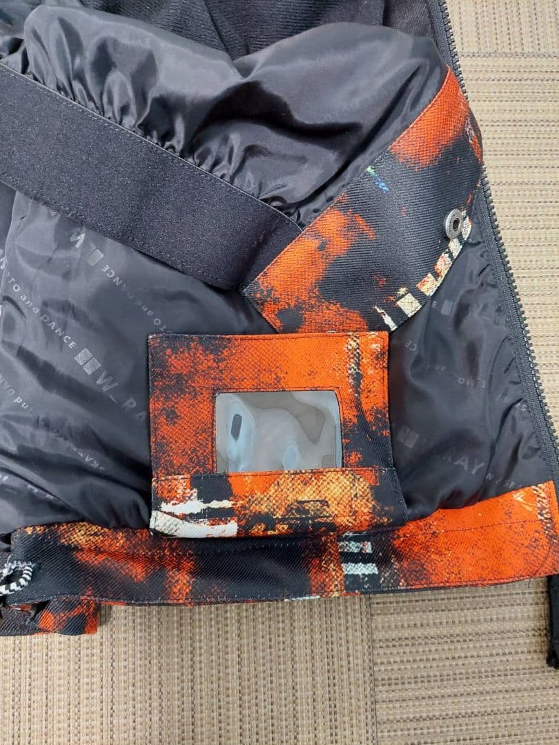 スノーボードウェア 上下セットアップ 赤・黒・オレンジ W_RAY