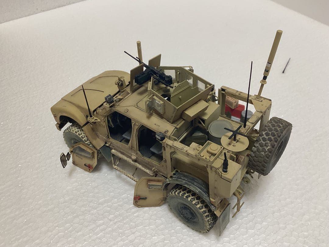 ライフィールド1/35 オシュコシュM-ATV