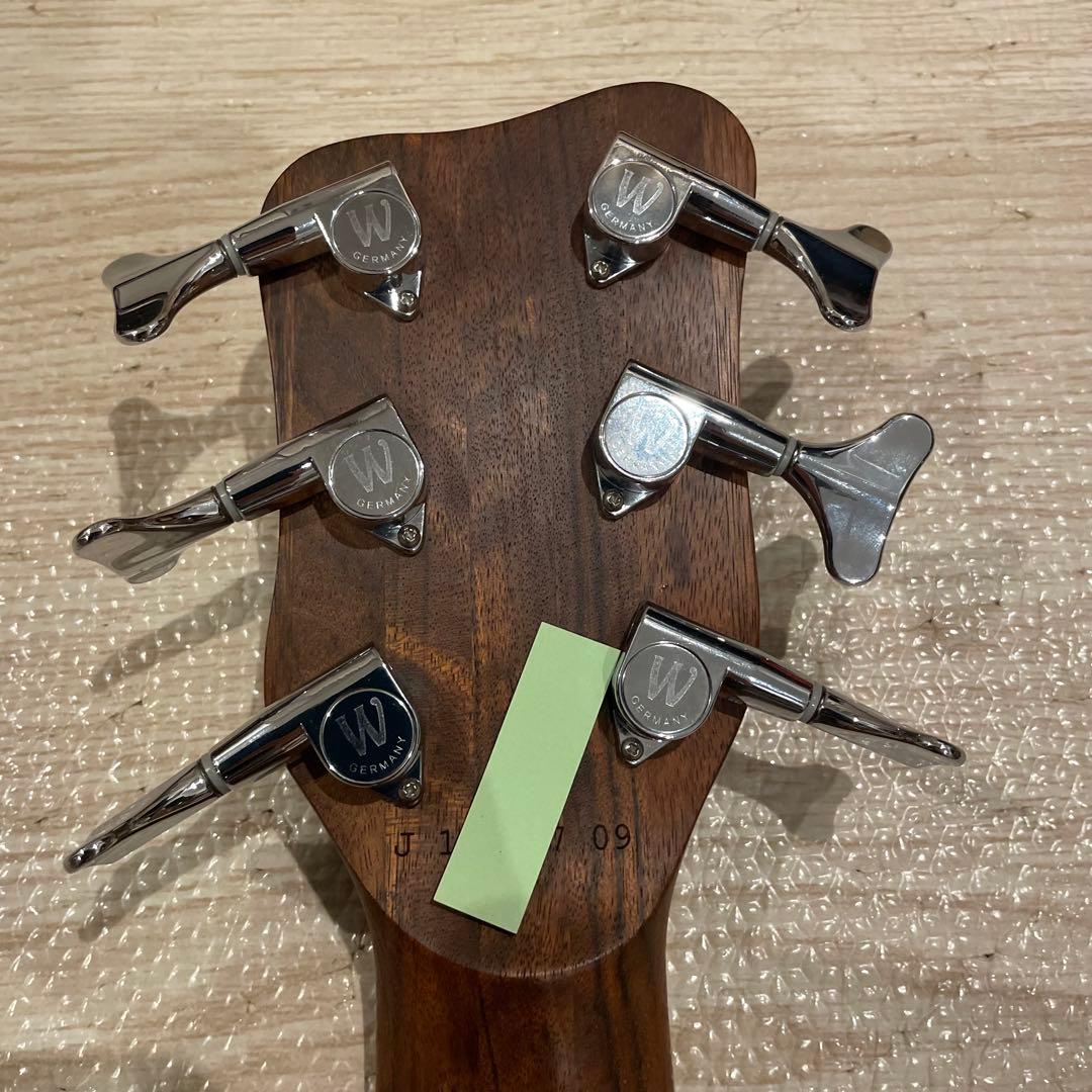 Warwick Corvette Standardドイツ製6弦ベース ボルトオン