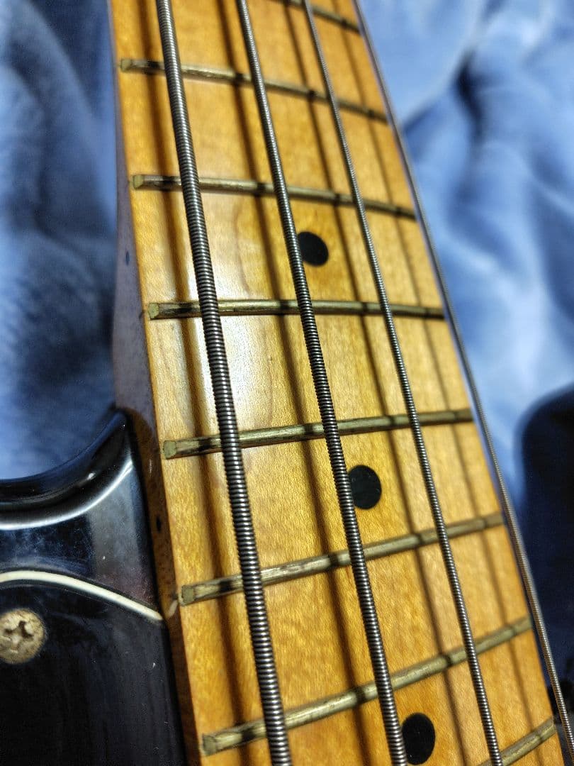 ベースギター中古品