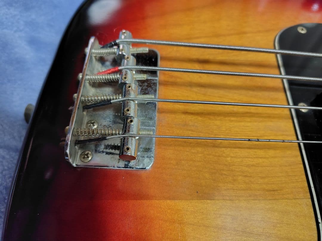 ベースギター中古品