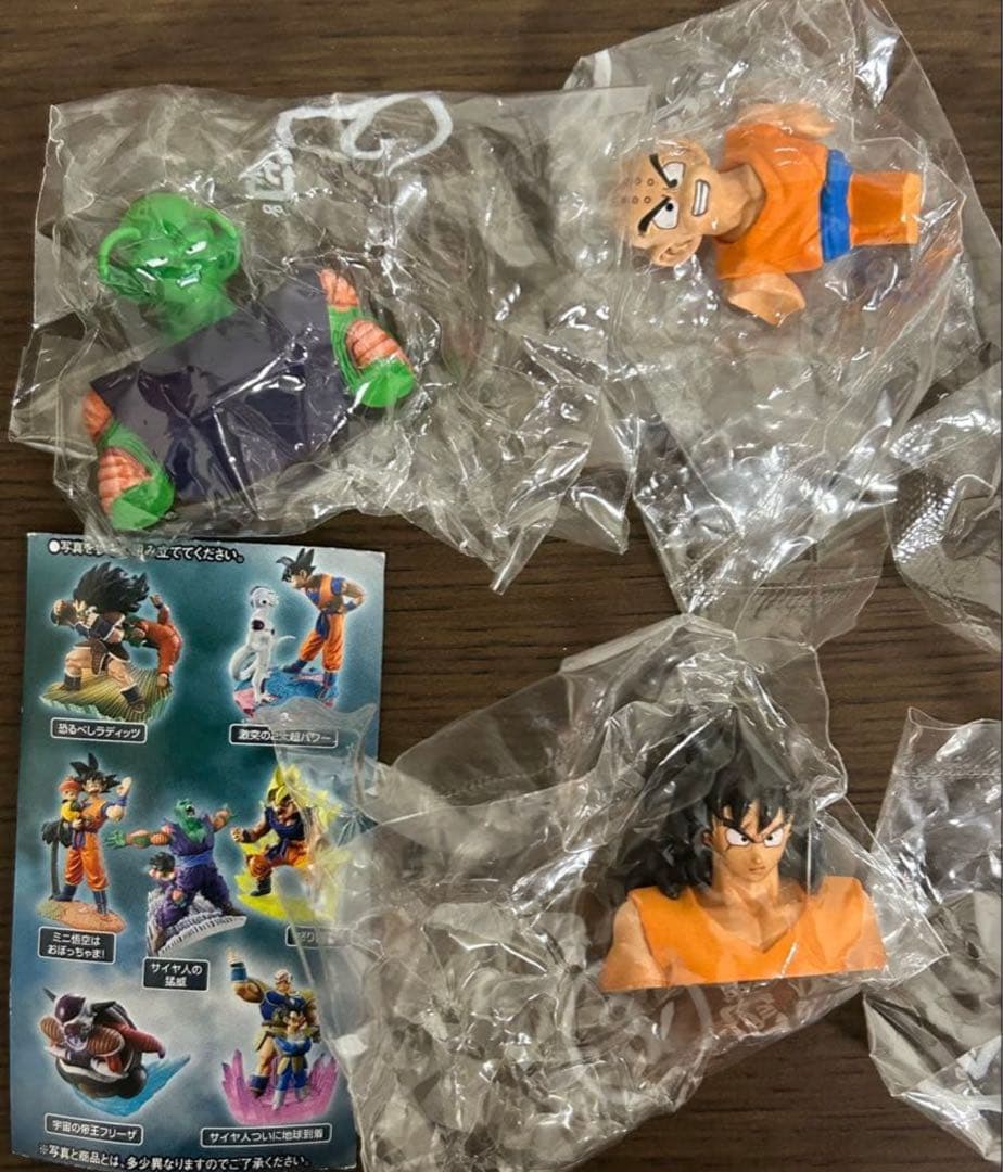 ドラゴンボールカプセルネオ 激闘総集編 ボーナスパーツ 戦士達の肖像