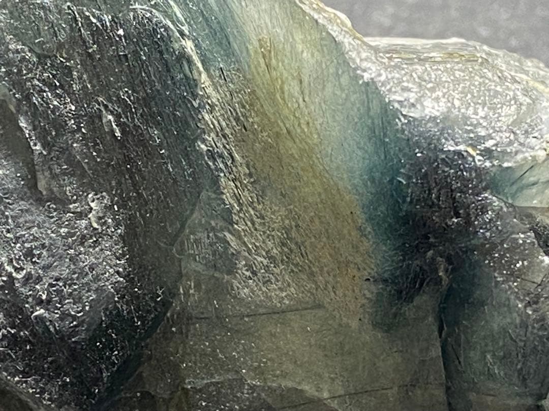 ブルー　ザギマウンテンクォーツ ザギ水晶 75g