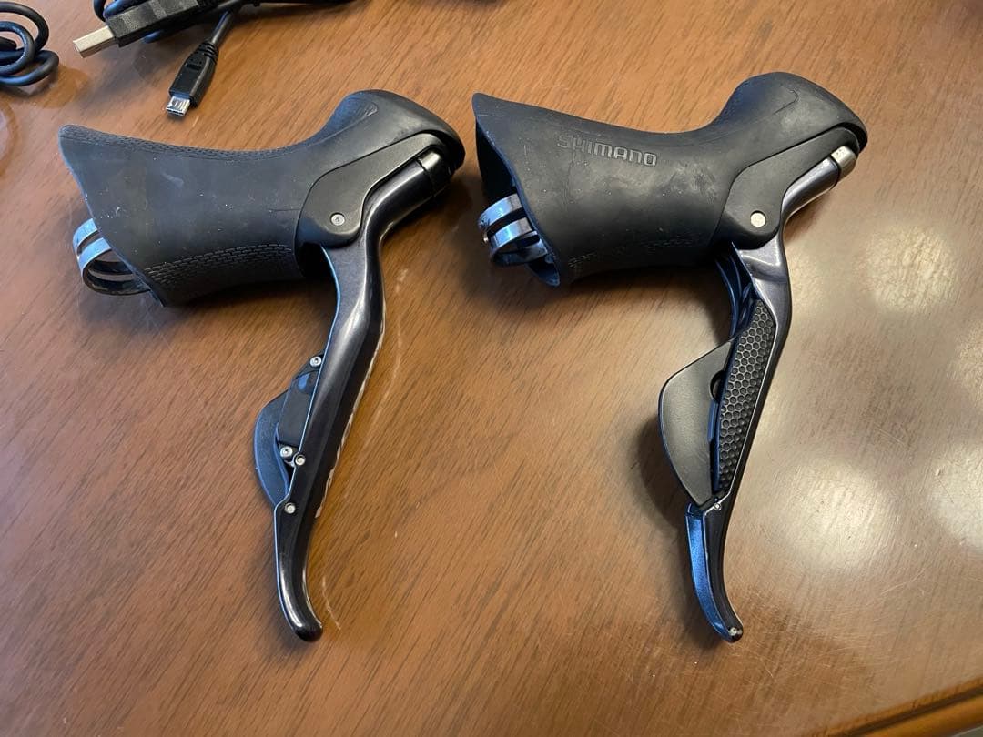 アルテグラDi2 6870 11速　電動コンポーネント　グループセット