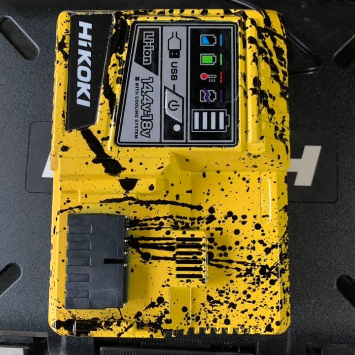 HIKOKIカスタム充電器