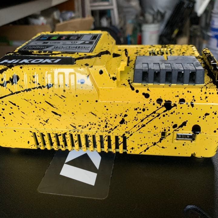 HIKOKIカスタム充電器