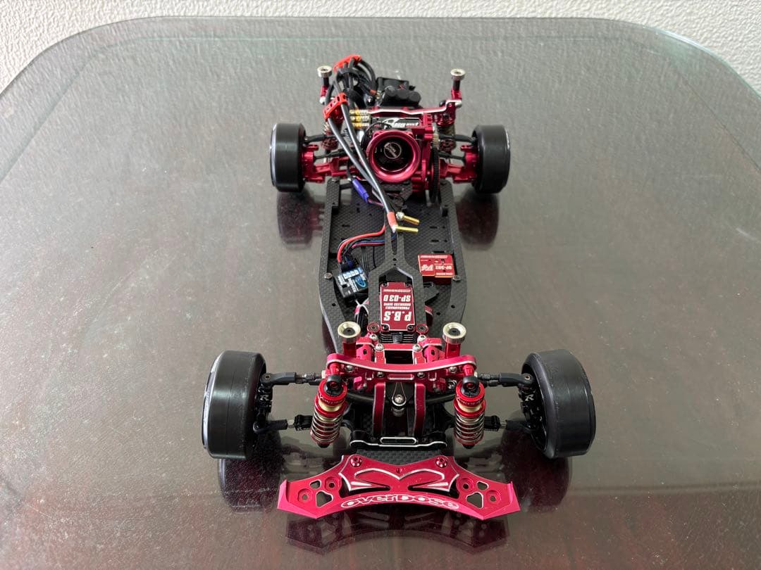 ドリフトラジコン　シャーシ2台　他多数　写真にあるもの全て