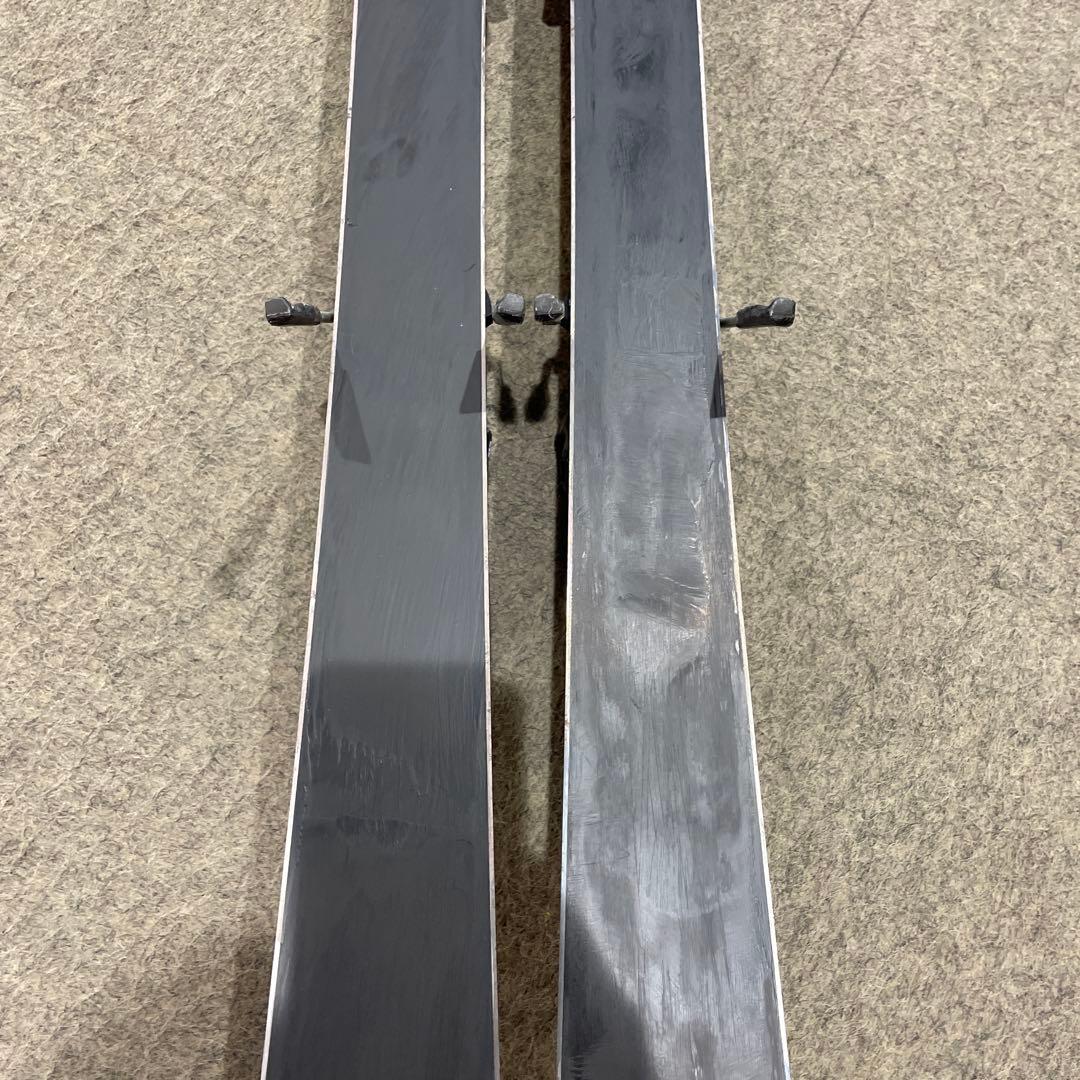 HEADのスキー板　160㎝