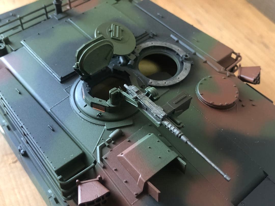 軍　M1A1 戦車　プラモデル