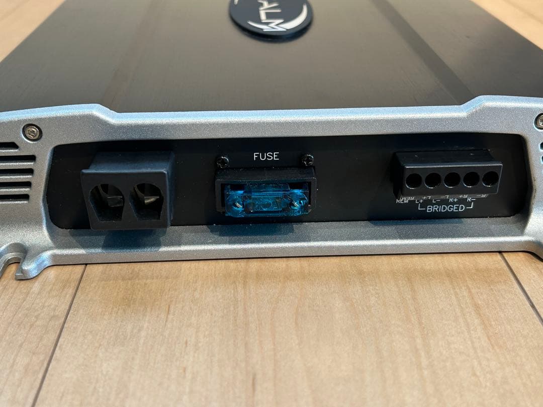 激レア　REALM レルム　パワーアンプ　2CH カーオーディオ