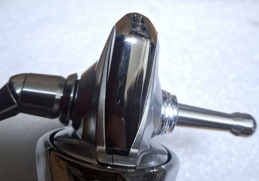 SHIMANOシマノSTRADICストラディック 2500S スピニングリール